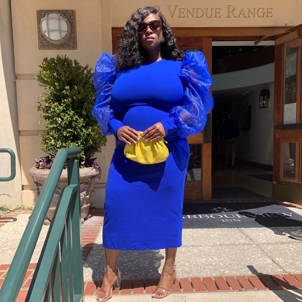 Renee Dress (Curvy)